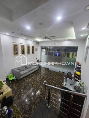 NHÀ 5 TẦNG HOÀNG HOA THÁM – KHUNG CỘT CHẮC CHẮN – VỀ Ở NGAY
