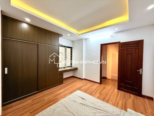 NHÀ 5 TẦNG PHÁO ĐÀI LÁNG – LÔ GÓC 2 THOÁNG – NỘI THẤT ĐẸP VỀ Ở LUÔN