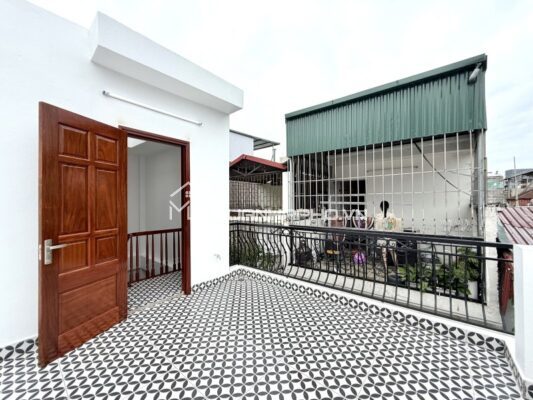 NHÀ 5 TẦNG XÂY MỚI – PHỐ KHÂM THIÊN – HAI MẶT NGÕ TRƯỚC SAU