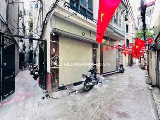 NHÀ 5 TẦNG CẦU GIẤY – CÁCH Ô TÔ 100M – THIẾT KẾ ĐẸP HIỆN ĐẠI