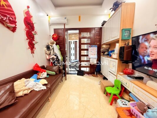 NHÀ 5 TẦNG THỤY KHUÊ – CÁCH Ô TÔ 100M – TRƯỚC NHÀ RỘNG THOÁNG