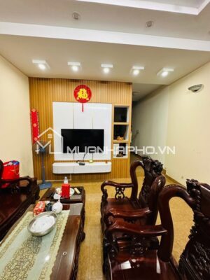 PHÂN LÔ  Ô TÔ ĐỖ CỬA – NGÕ THÔNG KINH DOANH – 2 THOÁNG TRƯỚC SAU
