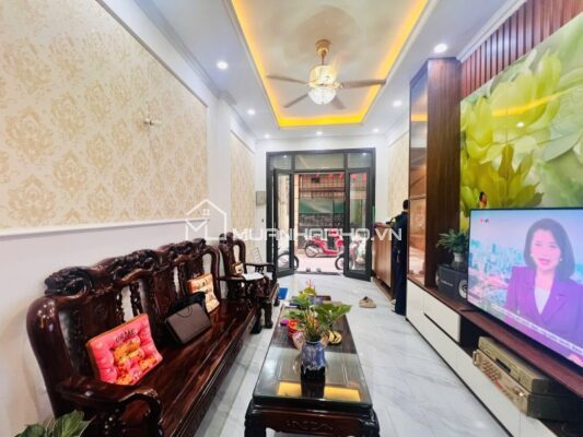 NHÀ PHỐ THỤY KHUÊ – 5 TẦNG THANG MÁY – CÁCH PHỐ 50M