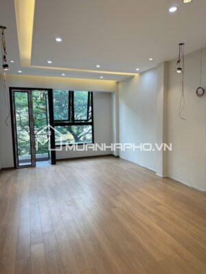 NHÀ PHỐ HOÀNG CẦU – 5 TẦNG THANG MÁY –  GẦN PHỐ – THOÁNG TRƯỚC SAU
