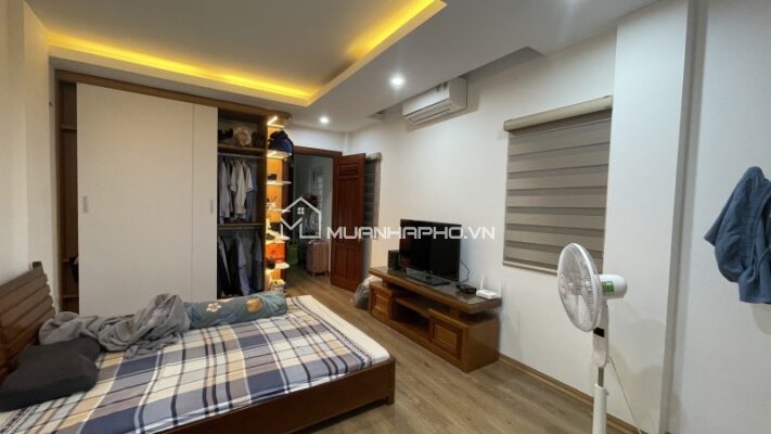 NHÀ 5 TẦNG HOÀNG HOA THÁM – LÔ GÓC – CÁCH ĐƯỜNG Ô TÔ 30M
