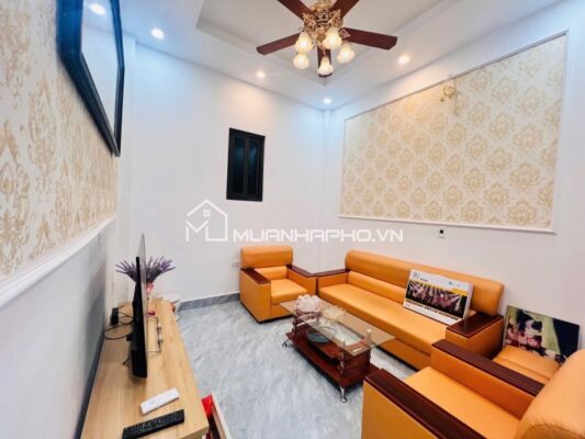 NHÀ PHỐ THỤY KHUÊ – 5 TẦNG THANG MÁY – CÁCH PHỐ 50M