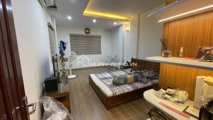 NHÀ 5 TẦNG HOÀNG HOA THÁM – LÔ GÓC – CÁCH ĐƯỜNG Ô TÔ 30M