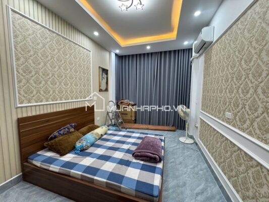 NHÀ PHỐ THỤY KHUÊ – 5 TẦNG THANG MÁY – CÁCH PHỐ 50M