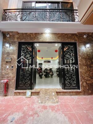 CCMN PHỐ LA THÀNH – 7 TẦNG THANG MÁY – 15 PHÒNG KHÉP KÍN CHO THUÊ