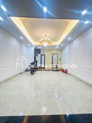 NHÀ PHỐ TĂNG THIẾT GIÁP – 7 TẦNG THANG MÁY – 20M RA MẶT PHỐ