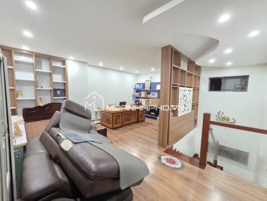 NHÀ LIỀN KỀ 5 TẦNG – KHU DÂN TRÍ CAO – AN SINH AN NINH TỐT