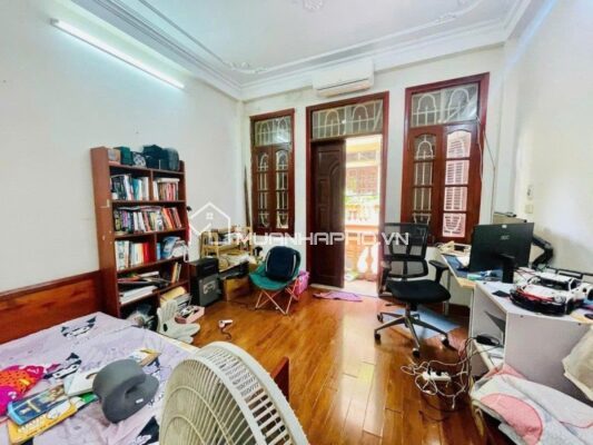 NHÀ 5 TẦNG NGUYỄN KHANG – KHUNG CỘT CHẮC CHẮN – CÁCH PHỐ 80M