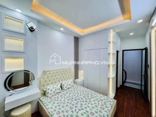 NHÀ 5 TẦNG ĐỘI CẤN – THIẾT KẾ HIỆN ĐẠI – ĐẦY ĐỦ NỘI THẤT VỀ Ở LUÔN