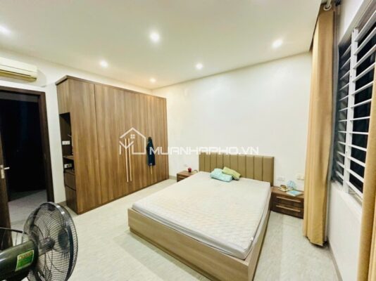 NHÀ 4 TẦNG CẦU GIẤY – THIẾT KẾ ĐẸP – NỘI THẤT XỊN – GẦN CHỢ