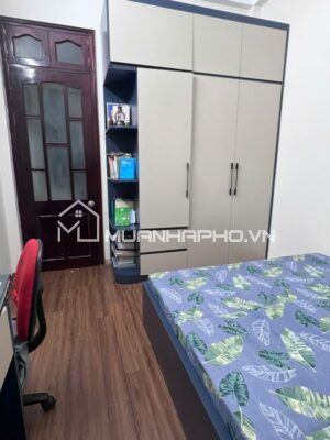 NHÀ 5 TẦNG DỊCH VỌNG – LÔ GÓC 2 MẶT THOÁNG – GẦN BÃI GỬI Ô TÔ