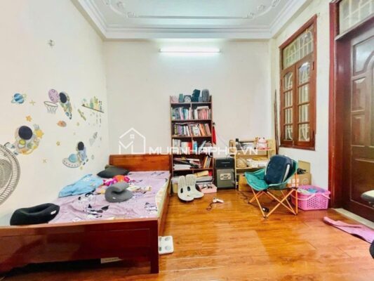 NHÀ 5 TẦNG NGUYỄN KHANG – KHUNG CỘT CHẮC CHẮN – CÁCH PHỐ 80M