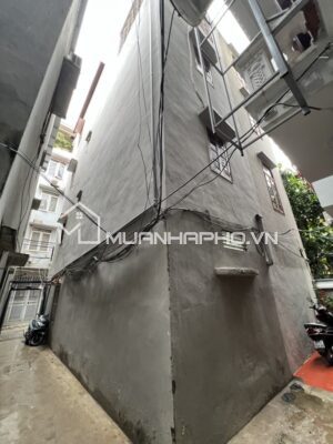 NHÀ 4 TẦNG XUÂN THỦY – LÔ GÓC 3 MẶT THOÁNG – Ô TÔ NHỎ VÀO NHÀ