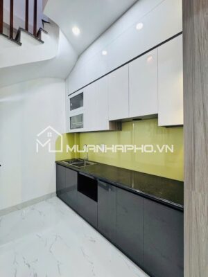 NHÀ 5 TẦNG ĐỘI CẤN – THIẾT KẾ HIỆN ĐẠI – ĐẦY ĐỦ NỘI THẤT VỀ Ở LUÔN