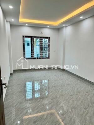 NHÀ MỚI 5 TẦNG YÊN NỘI – GẦN Ô TÔ TRÁNH – GẦN CHỢ DÂN SINH