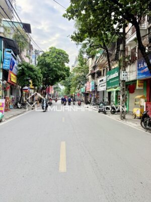 MẶT PHỐ HOÀNG VĂN THÁI – KINH DOANH SẦM UẤT – ĐƯỜNG Ô TÔ