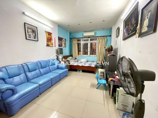 MẶT PHỐ HOÀNG VĂN THÁI – KINH DOANH SẦM UẤT – ĐƯỜNG Ô TÔ